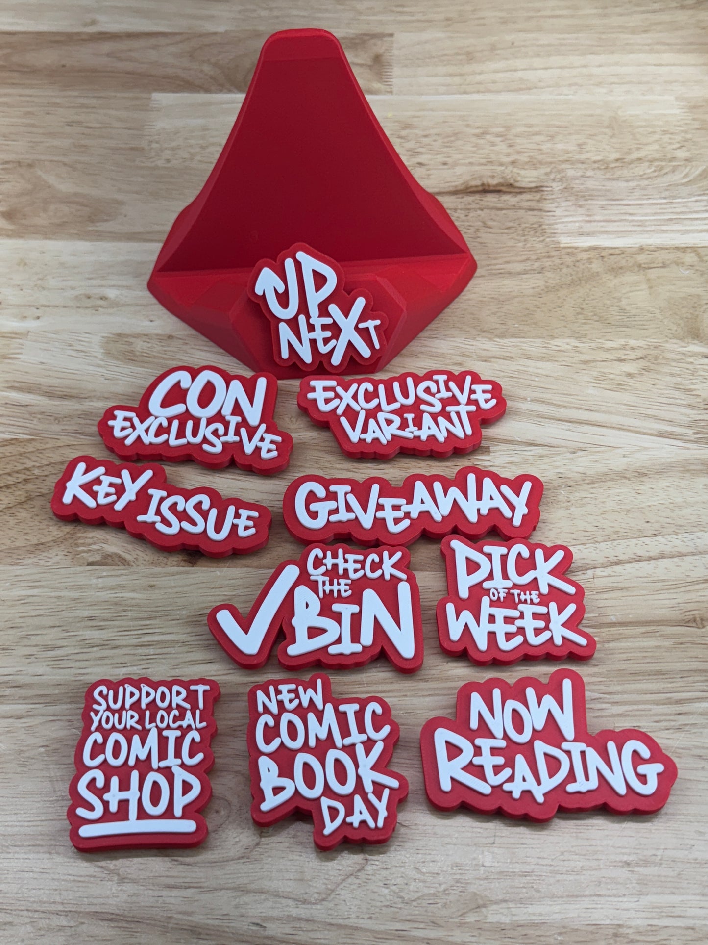 TEXT PHRASE – COMIC STAND BUNDLE – (RED)